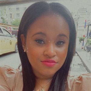 Meet your Posher, Tinesha